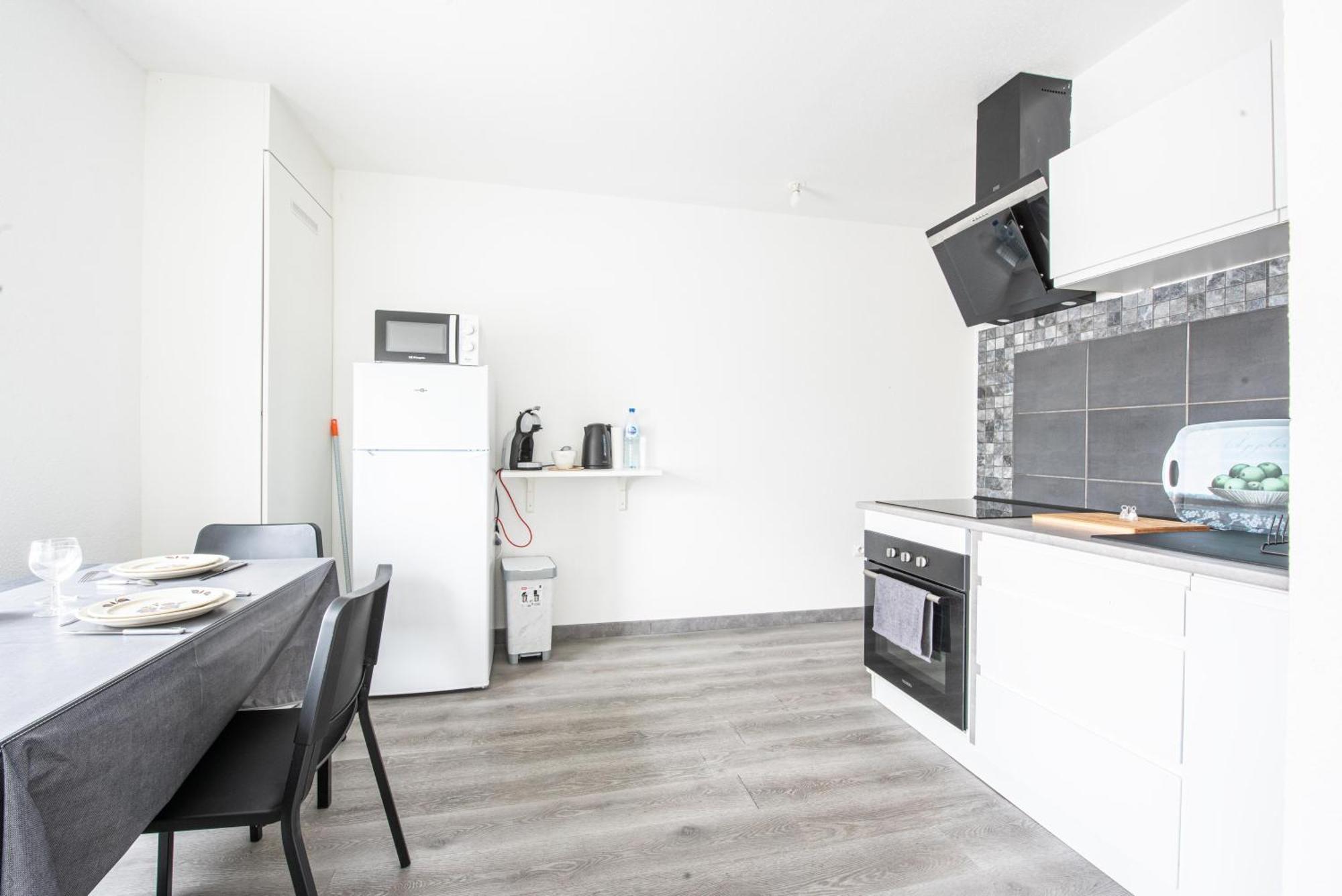Oasis Mulhousien - Rdc, Wifi, Parking Lejlighed Mulhouse Eksteriør billede